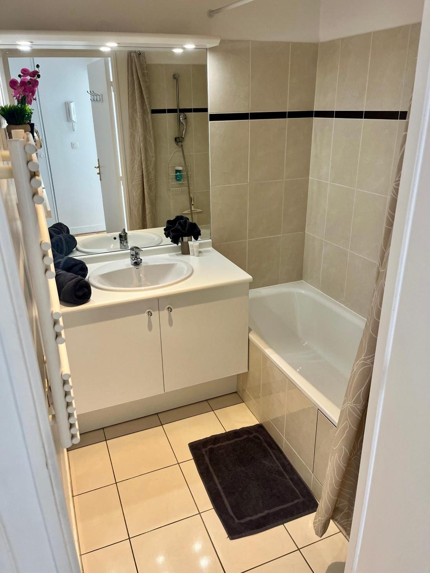 Appartement, Balcon, Parking, 5' Disneyland Μοντεβρέν Εξωτερικό φωτογραφία